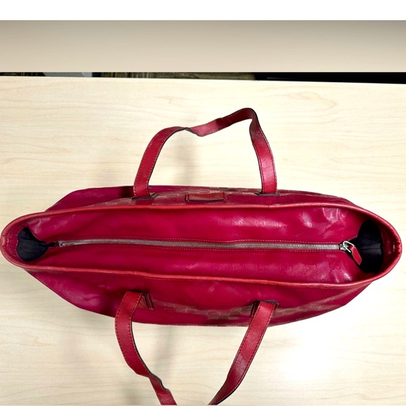 WOW - Poshmark - Authentic Gucci Leather GG Tote = OVER 20” L = It Is HUGE!! - Picture 6 of 16